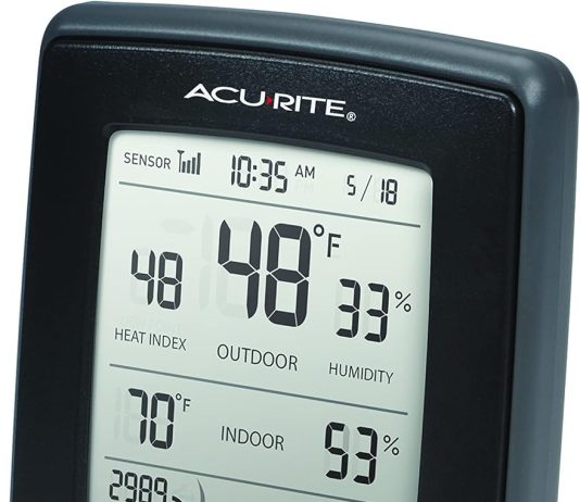 acurite digital weather forecaster with indooroutdoor temperature humidity and moon phase 00829 black 1